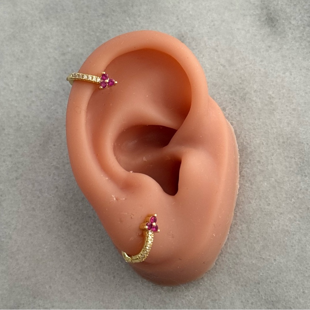 Gold Crystal Pink Flower Small Huggie Hoop Earrings
Brand New
